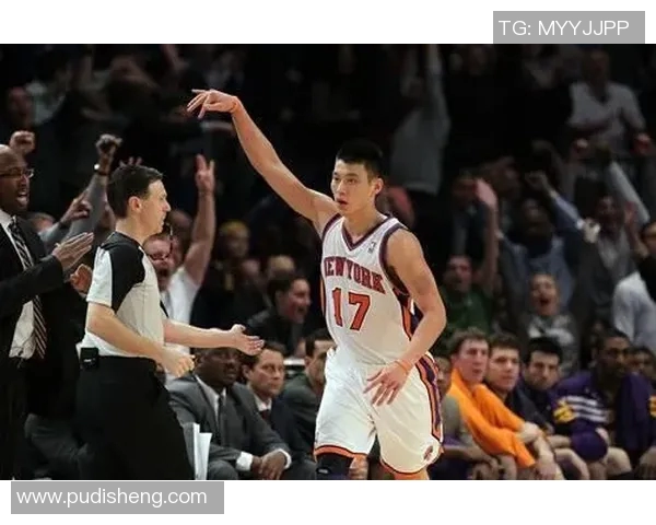 地铁篮球明星的传奇之路与城市街头的热血碰撞